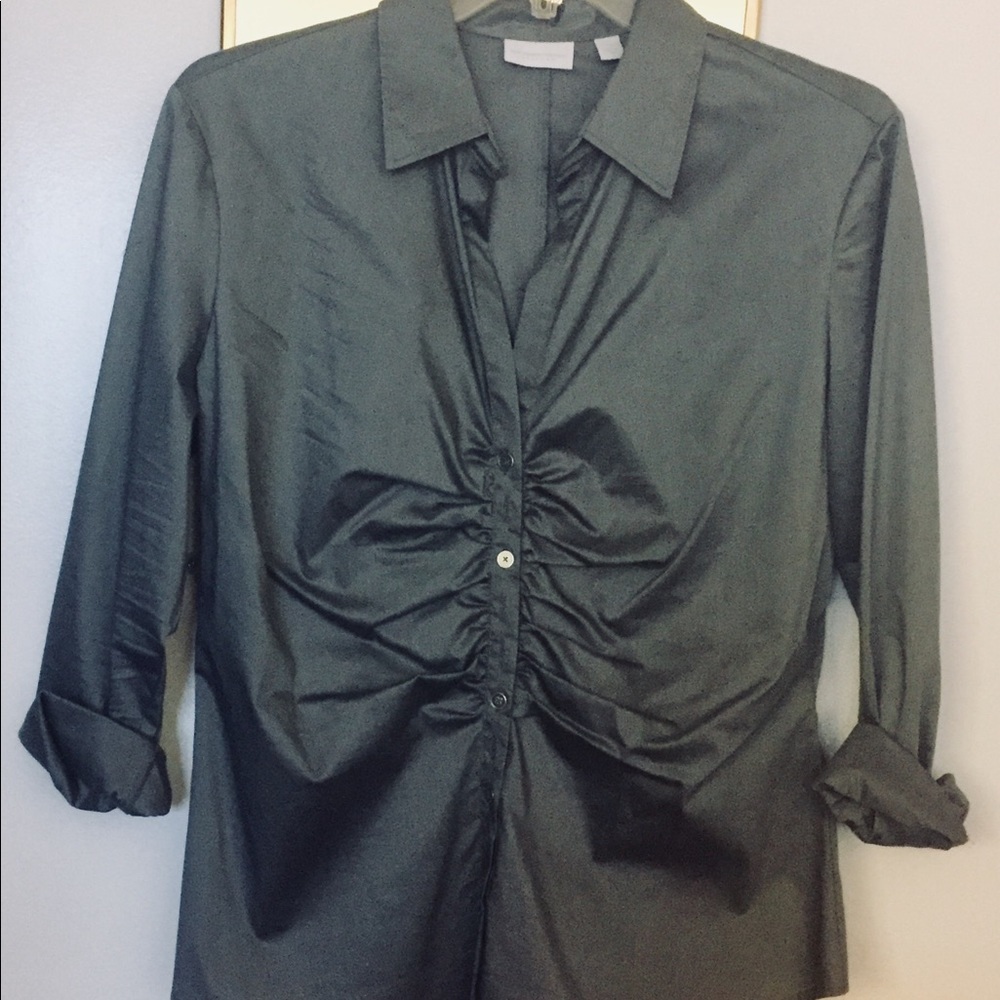 NWOT Gray shirt/blouse